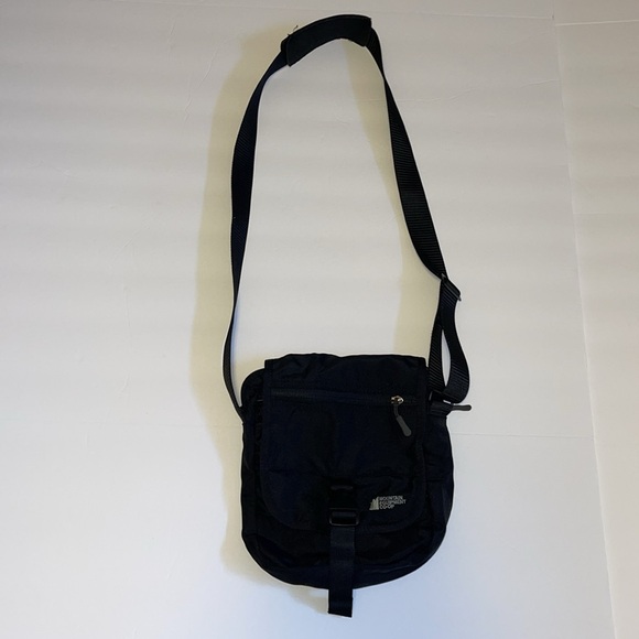 Mountain Equipment Coop M.E.C. Vintage Black Crossbody Bag - Picture 6 of 9